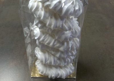 Meringues : 2.50€/100g